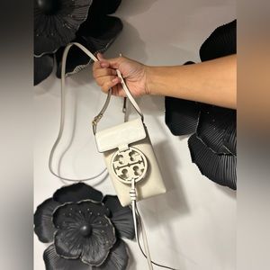 BRAND NEW TORY BURCH PHONE CROSSBODY